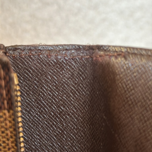 LOUIS VUITTON DAMIER LONG WALLET 7.25 X 4 USED CONDITION - Picture 8 of 10